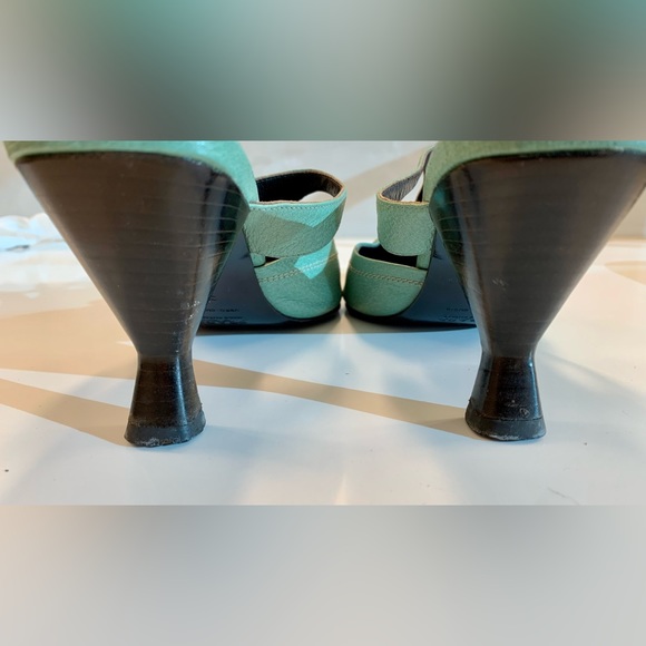 Genuine PRADA light green leather floral MULES 2” kitten heel sz 37 US 6.5-7 - Picture 10 of 16